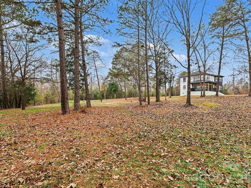 504 Six Mile Creek Road, Lancaster, SC 29720.  MLS# CAR4402606, YatesRealty ID 20568. 