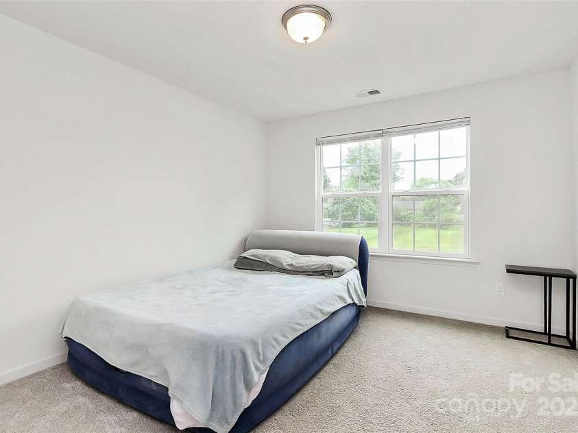 1218 Rosada Avenue, Charlotte, NC 28213.  MLS# CAR4260289, YatesRealty ID 20569. 