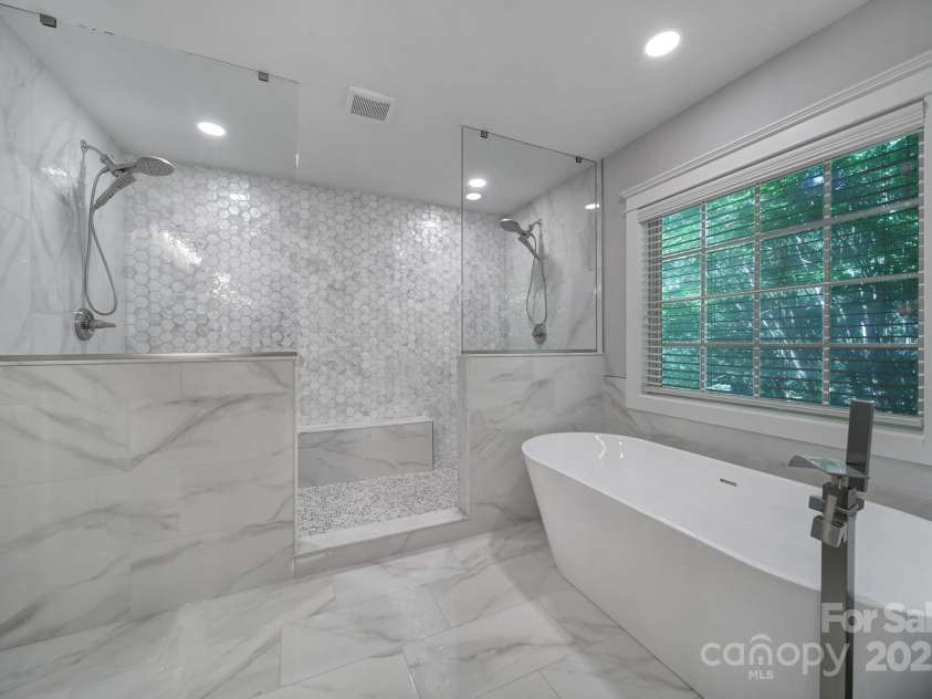 5633 Open Book Lane, Charlotte, NC 28270.  MLS# CAR4255035, YatesRealty ID 2057. 