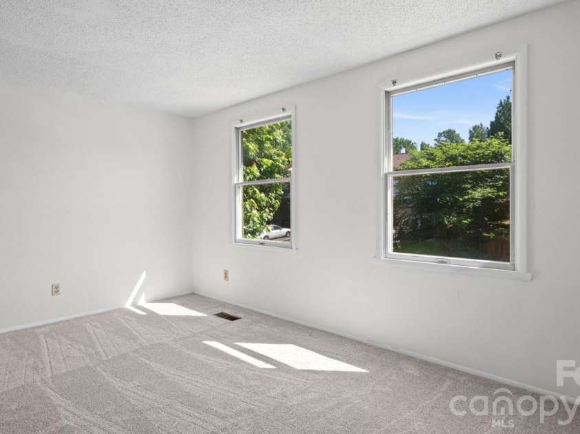 7344 Pebblestone Drive, Charlotte, NC 28212.  MLS# CAR4378230, YatesRealty ID 20570. Primary Bedroom Upstairs