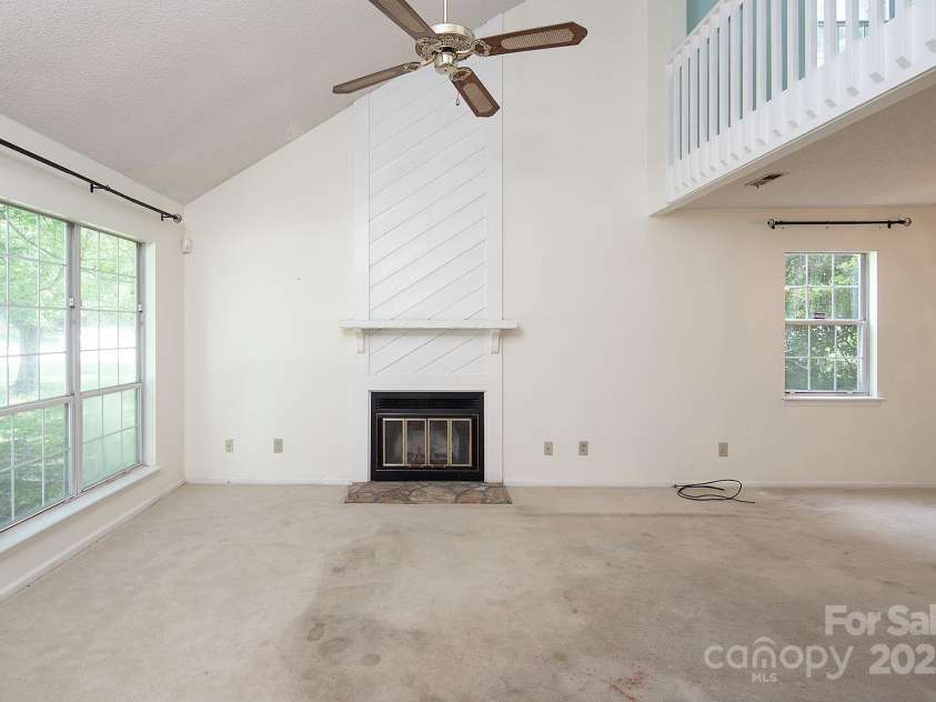 8618 Rittenhouse Circle, Charlotte, NC 28270.  MLS# CAR4267500, YatesRealty ID 20571. 