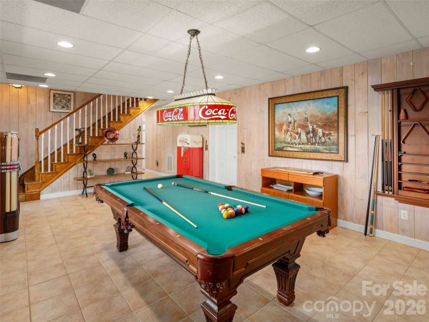 220 Dulcimer Lane, Waynesville, NC 28786.  MLS# CAR4367759, YatesRealty ID 20572. 