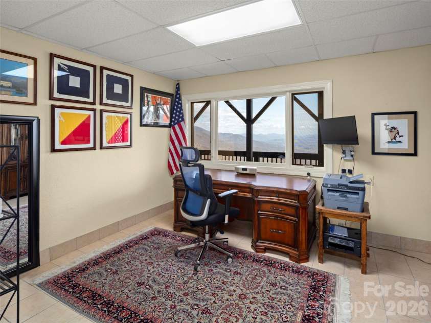 220 Dulcimer Lane, Waynesville, NC 28786.  MLS# CAR4367759, YatesRealty ID 20572. 