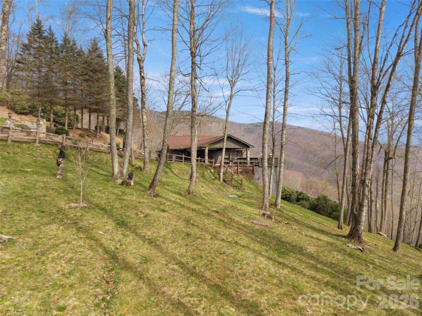 220 Dulcimer Lane, Waynesville, NC 28786.  MLS# CAR4367759, YatesRealty ID 20572. 