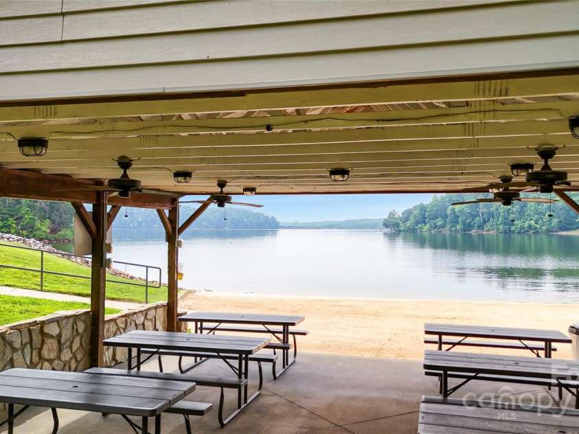 106 Pier Point Drive, Stony Point, NC 28678.  MLS# CAR4269505, YatesRealty ID 20573. 