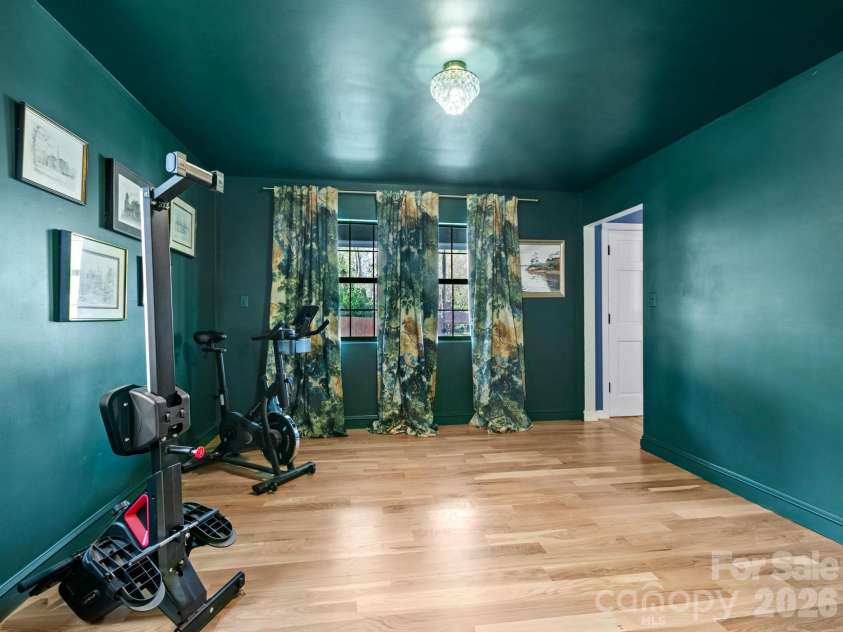 103 Rainbow Lane, Black Mountain, NC 28711.  MLS# CAR4372453, YatesRealty ID 20574. 