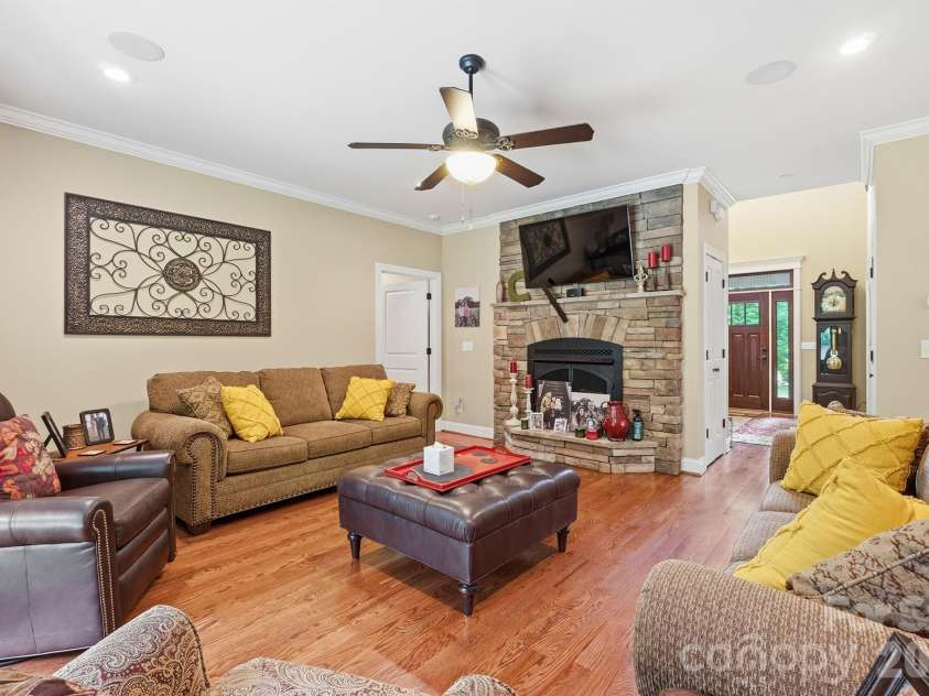 6777 Houser Farm Road, Vale, NC 28168.  MLS# CAR4375125, YatesRealty ID 20575. 