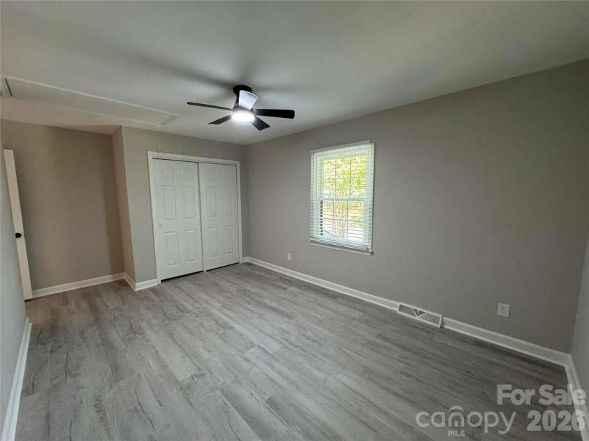 4339 Bathurst Drive, Charlotte, NC 28227.  MLS# CAR4374926, YatesRealty ID 20577. 