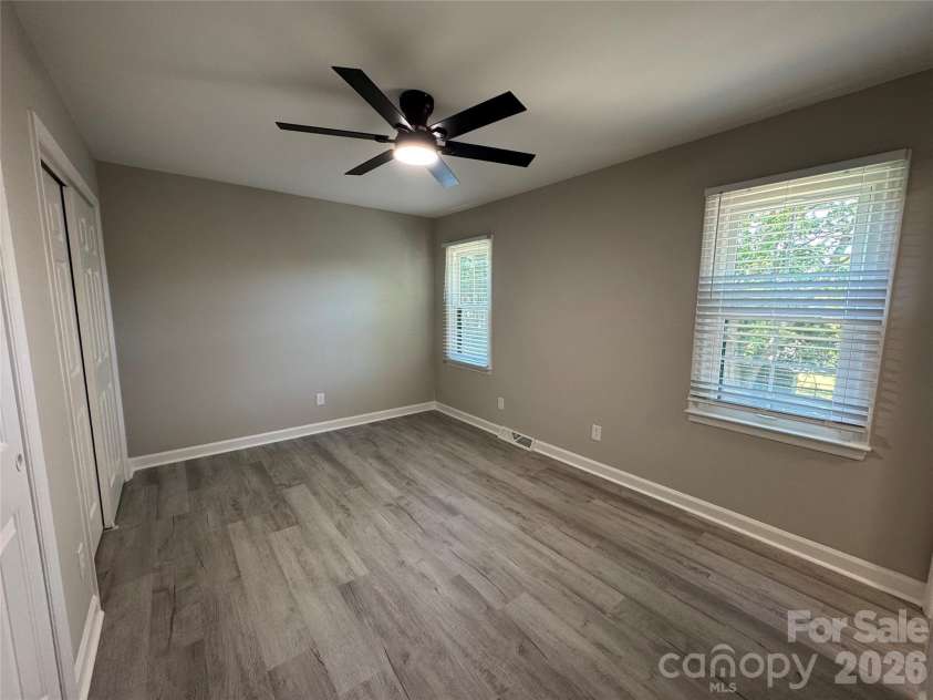 4339 Bathurst Drive, Charlotte, NC 28227.  MLS# CAR4374926, YatesRealty ID 20577. 