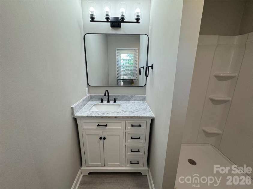 4339 Bathurst Drive, Charlotte, NC 28227.  MLS# CAR4374926, YatesRealty ID 20577. 
