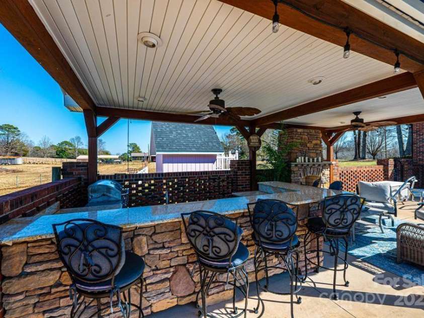 5544 Quail Creek Drive, Granite Falls, NC 28630.  MLS# CAR4225286, YatesRealty ID 20577. 