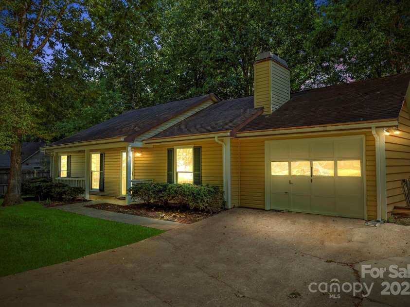 208 Southwood Court, Fletcher, NC 28732.  MLS# CAR4300776, YatesRealty ID 2058. 