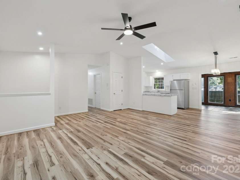 208 Southwood Court, Fletcher, NC 28732.  MLS# CAR4300776, YatesRealty ID 2058. 