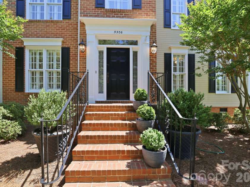5306 Berrywood Lane, Monroe, NC 28110.  MLS# CAR4378812, YatesRealty ID 20580. 