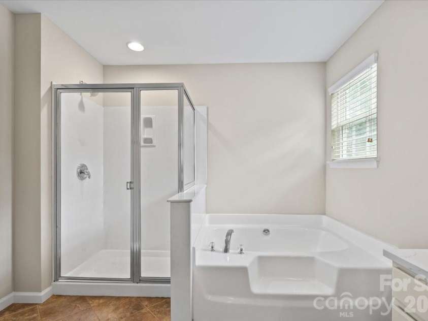 7934 Harbor Ridge Court, Denver, NC 28037.  MLS# CAR4374308, YatesRealty ID 20581. 