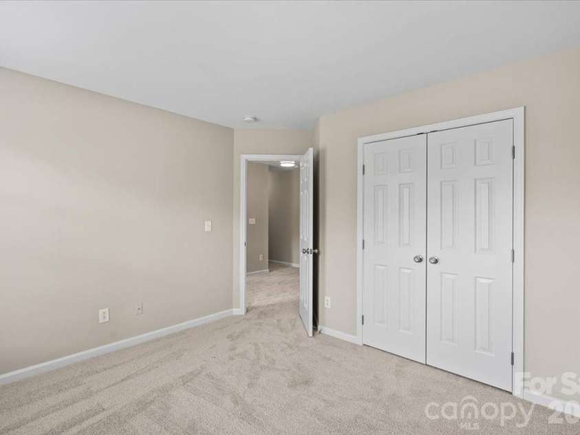 7934 Harbor Ridge Court, Denver, NC 28037.  MLS# CAR4374308, YatesRealty ID 20581. 