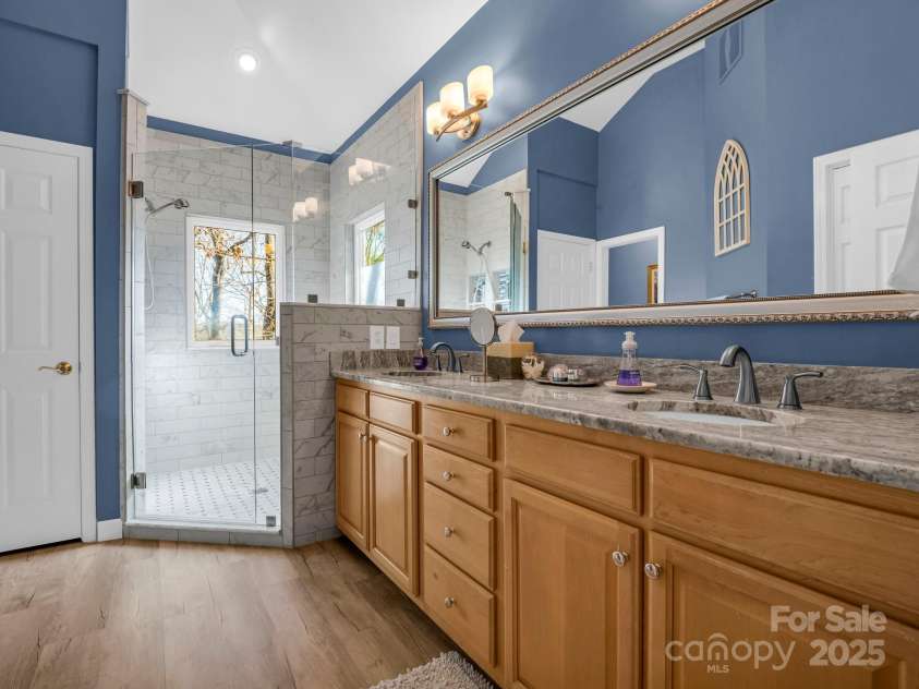 84 Usdasdi Drive, Brevard, NC 28712.  MLS# CAR4205380, YatesRealty ID 20583. 