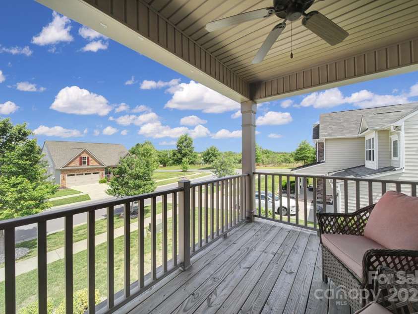 2015 Knocktree Drive, Indian Trail, NC 28079.  MLS# CAR4255380, YatesRealty ID 20584. 