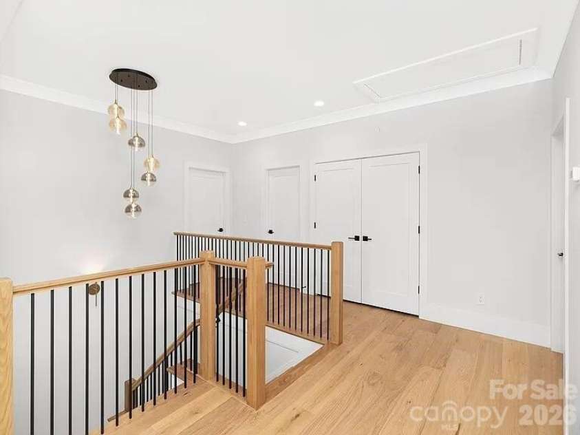 4339 Castlewood Road, Charlotte, NC 28209.  MLS# CAR4379189, YatesRealty ID 20584. 