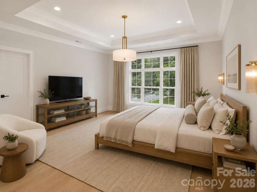 4339 Castlewood Road, Charlotte, NC 28209.  MLS# CAR4379189, YatesRealty ID 20584. 