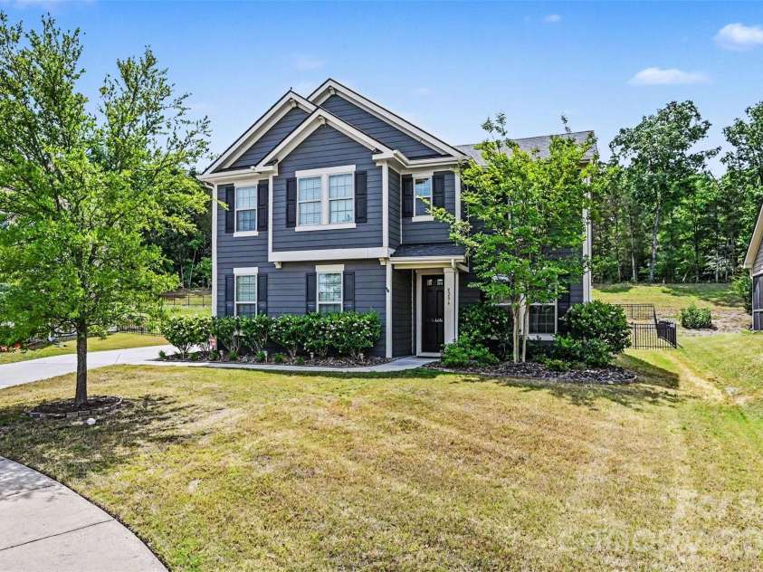 8296 Breton Way, Harrisburg, NC 28075.  MLS# CAR4379393, YatesRealty ID 20586. 