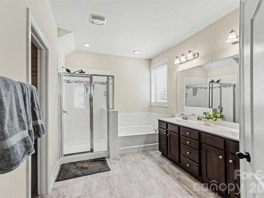 8296 Breton Way, Harrisburg, NC 28075.  MLS# CAR4379393, YatesRealty ID 20586. 