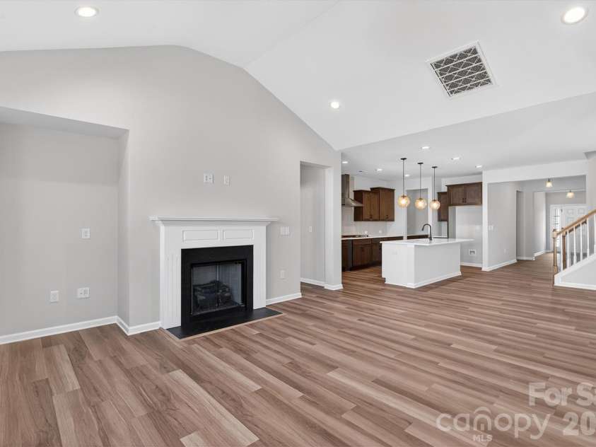 2234 Camber Drive, Gastonia, NC 28054.  MLS# CAR4314341, YatesRealty ID 20587. Family Room/Kitchen