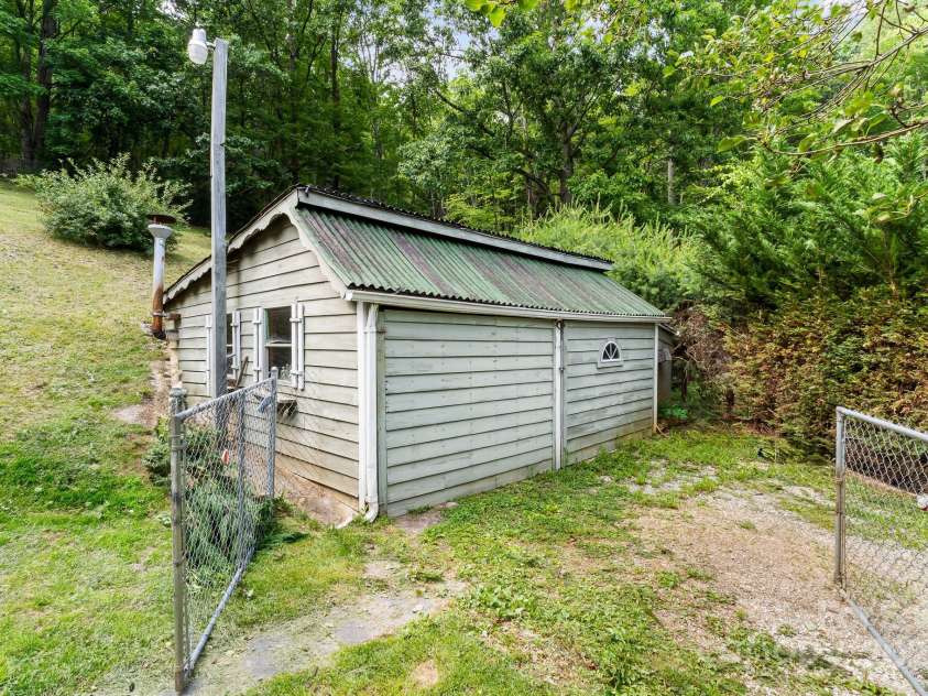 355 Dix Creek #2 Road, Leicester, NC 28748.  MLS# CAR4265963, YatesRealty ID 20588. 