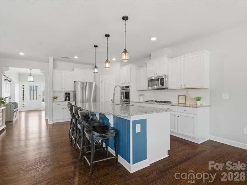 932 Twin Valley Way, Fort Mill, SC 29715.  MLS# CAR4363929, YatesRealty ID 20588. 