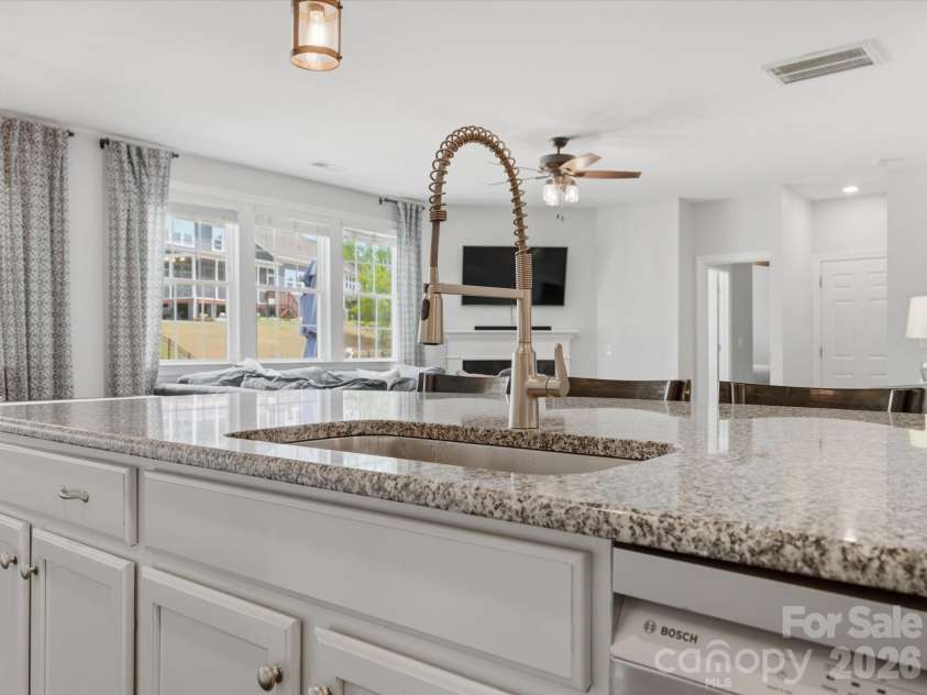 932 Twin Valley Way, Fort Mill, SC 29715.  MLS# CAR4363929, YatesRealty ID 20588. 