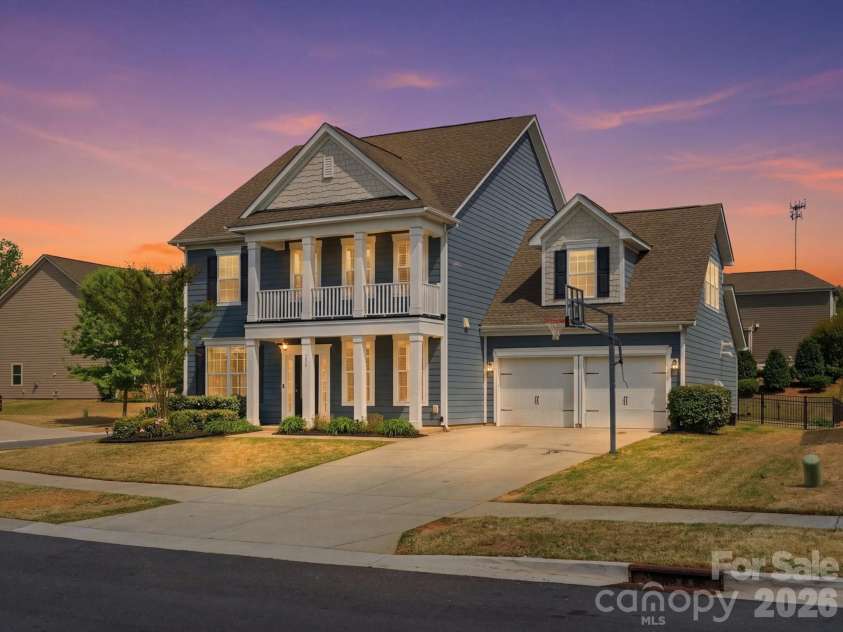 932 Twin Valley Way, Fort Mill, SC 29715.  MLS# CAR4363929, YatesRealty ID 20588. 