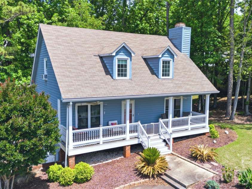 3066 Point Clear Drive, Fort Mill, SC 29708.  MLS# CAR4373528, YatesRealty ID 20589. 