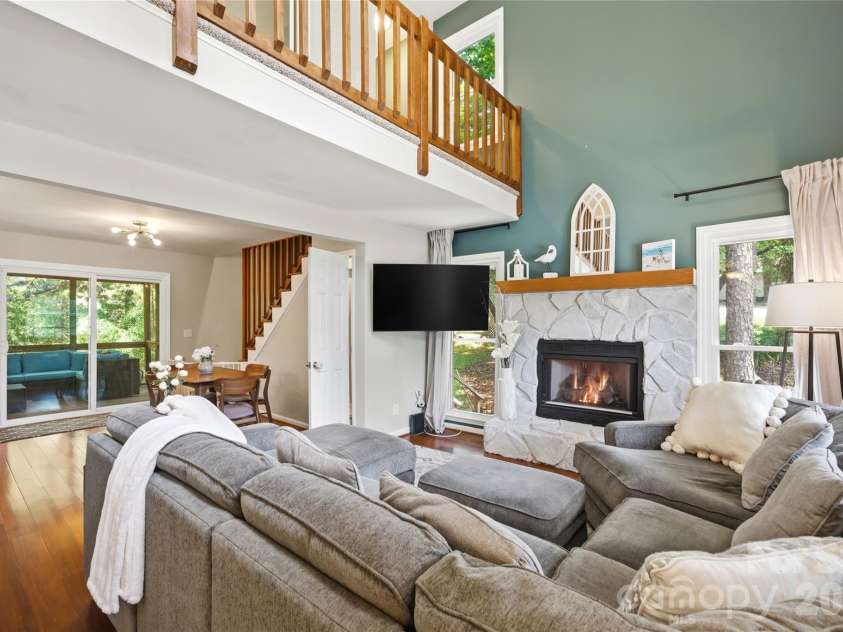 3066 Point Clear Drive, Fort Mill, SC 29708.  MLS# CAR4373528, YatesRealty ID 20589. 