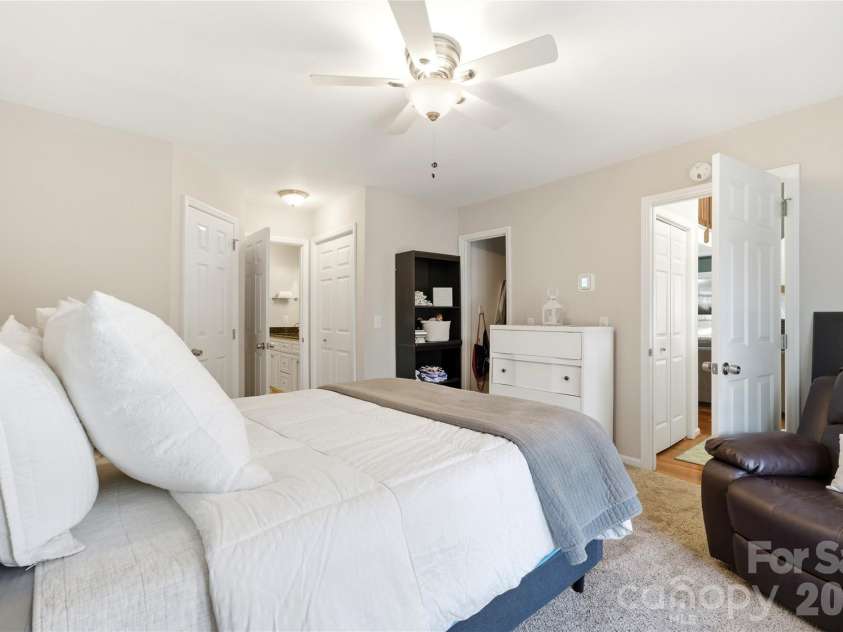 3066 Point Clear Drive, Fort Mill, SC 29708.  MLS# CAR4373528, YatesRealty ID 20589. 