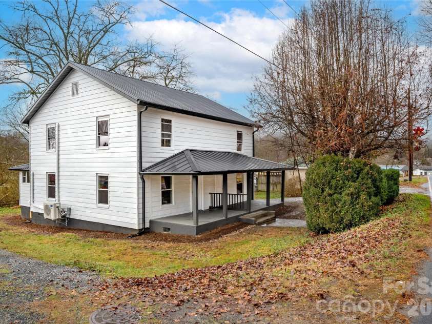 576 Pickens Highway, Rosman, NC 28722.  MLS# CAR4327921, YatesRealty ID 2059. 