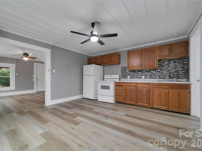 576 Pickens Highway, Rosman, NC 28722.  MLS# CAR4327921, YatesRealty ID 2059. 