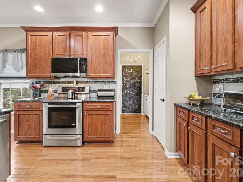 153 Castleton Drive, Mooresville, NC 28117.  MLS# CAR4364849, YatesRealty ID 20592. 