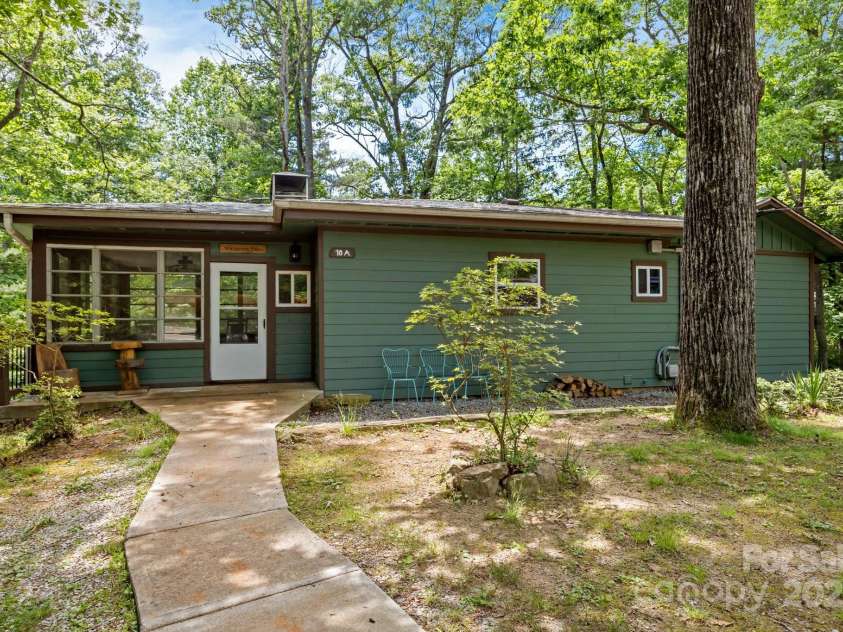 10a Lakemont Cottage Trail, Flat Rock, NC 28731.  MLS# CAR4270490, YatesRealty ID 20593. 