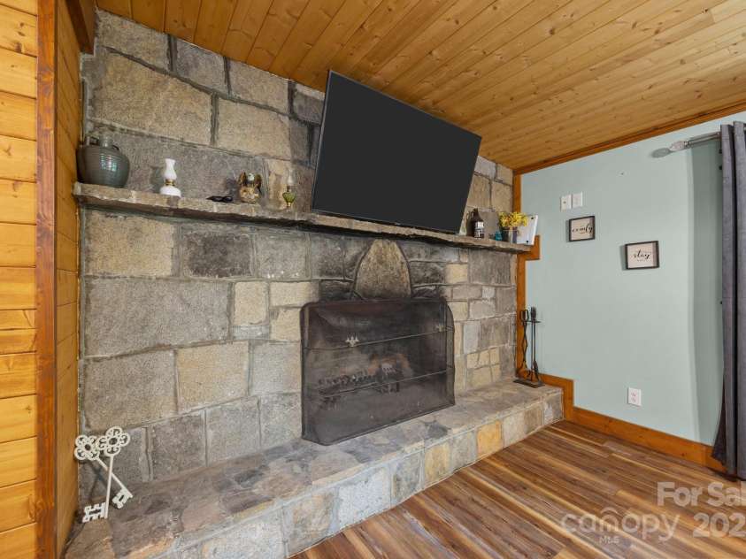 10a Lakemont Cottage Trail, Flat Rock, NC 28731.  MLS# CAR4270490, YatesRealty ID 20593. 