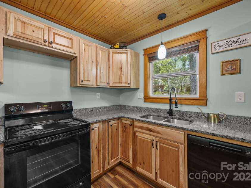 10a Lakemont Cottage Trail, Flat Rock, NC 28731.  MLS# CAR4270490, YatesRealty ID 20593. 