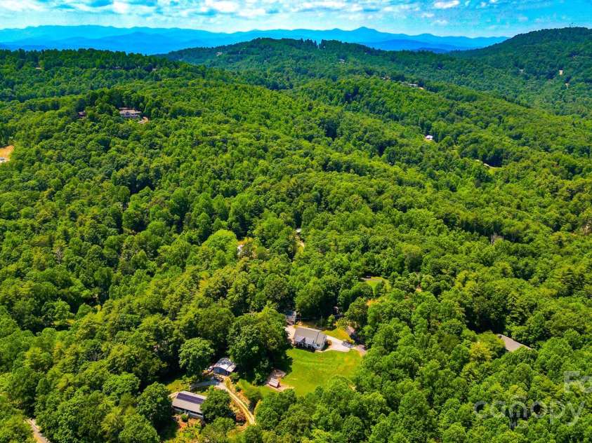 180 Ellerslie Acre None, Hendersonville, NC 28739.  MLS# CAR4270552, YatesRealty ID 20594. 
