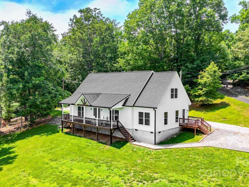 180 Ellerslie Acre None, Hendersonville, NC 28739.  MLS# CAR4270552, YatesRealty ID 20594. 