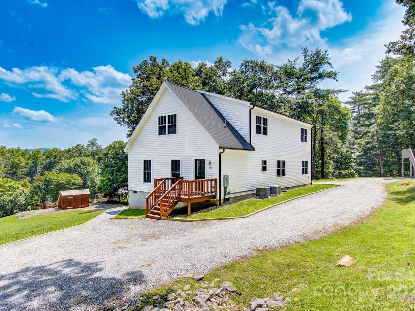 180 Ellerslie Acre None, Hendersonville, NC 28739.  MLS# CAR4270552, YatesRealty ID 20594. 