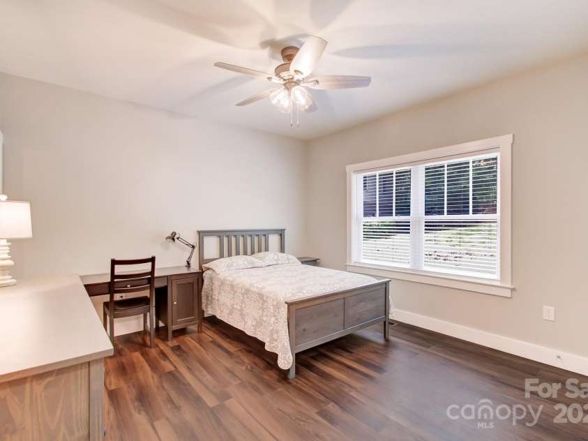 180 Ellerslie Acre None, Hendersonville, NC 28739.  MLS# CAR4270552, YatesRealty ID 20594. Primary suite of primary home