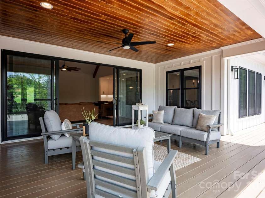 176 Windwood Lane, Troutman, NC 28166.  MLS# CAR4270586, YatesRealty ID 20597. 