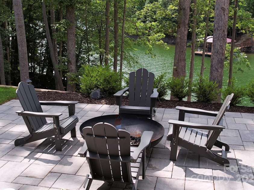 176 Windwood Lane, Troutman, NC 28166.  MLS# CAR4270586, YatesRealty ID 20597. 