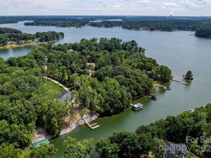 176 Windwood Lane, Troutman, NC 28166.  MLS# CAR4270586, YatesRealty ID 20597. 