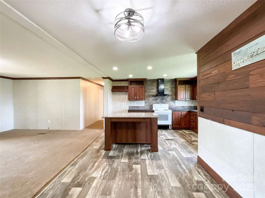 5321 State line Road, Marshville, NC 28103.  MLS# CAR4271916, YatesRealty ID 20598. 