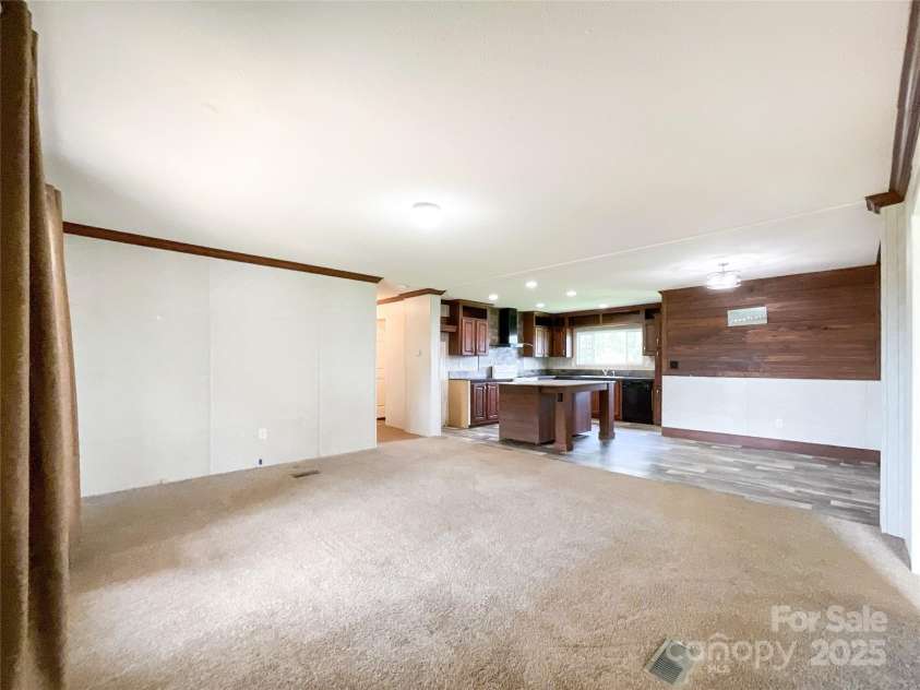 5321 State line Road, Marshville, NC 28103.  MLS# CAR4271916, YatesRealty ID 20598. 