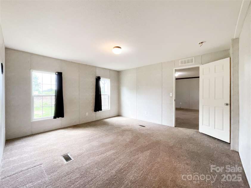 5321 State line Road, Marshville, NC 28103.  MLS# CAR4271916, YatesRealty ID 20598. 